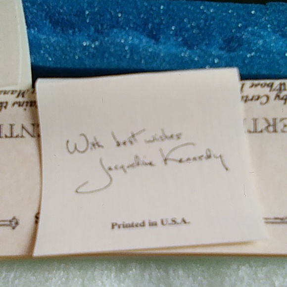 Jacqueline Kennedy's Bracelet - Picture 5 of 15